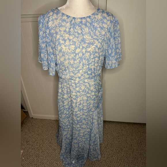 Astr The Label Assymetrical Dress size L NWOT - Picture 2 of 4